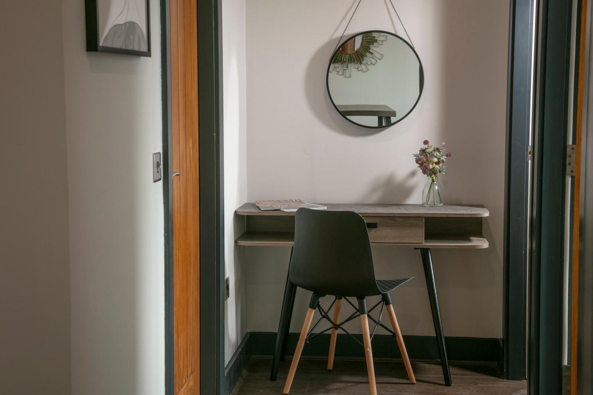 Dockside Aparthotel, Western Signature Collection Aparthotel Liverpool